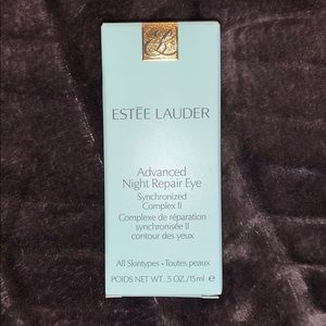 Estes Lauder advances night repair eye
